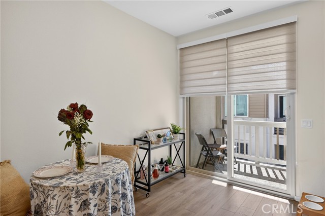 Detail Gallery Image 13 of 41 For 4091 S Wildflax Paseo, Ontario,  CA 91761 - 3 Beds | 3 Baths