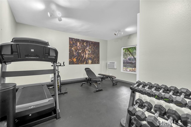 Detail Gallery Image 28 of 41 For 3907 La Crescenta Avenue #208,  La Crescenta,  CA 91214 - 1 Beds | 1 Baths