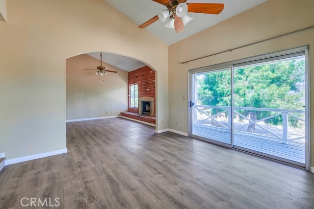Detail Gallery Image 7 of 28 For 18270 Catalpa St, Hesperia,  CA 92345 - 3 Beds | 2 Baths