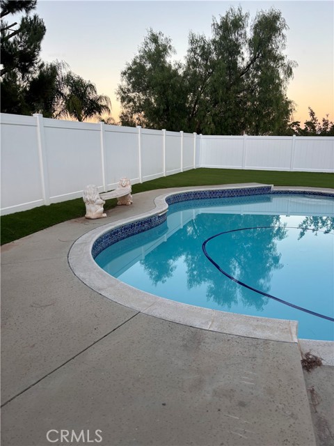 Detail Gallery Image 40 of 40 For 1477 Floral Park, Corona,  CA 92881 - 4 Beds | 3 Baths