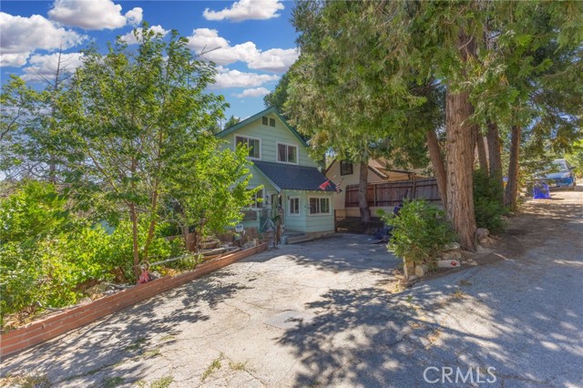 Detail Gallery Image 1 of 17 For 29239 Lake Brook Ave, Cedar Glen,  CA 92321 - 3 Beds | 2 Baths