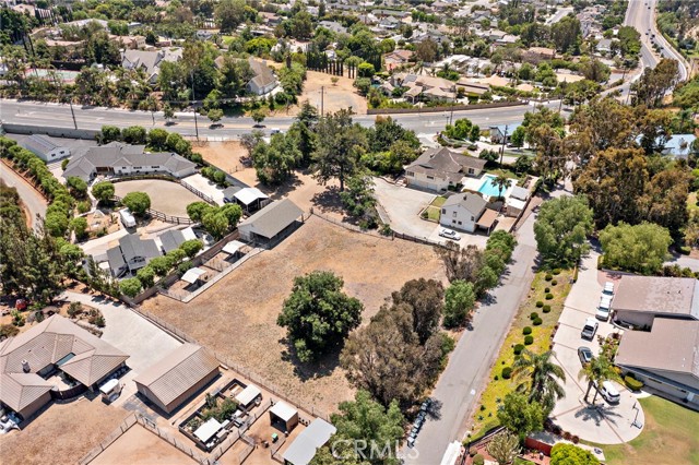 Detail Gallery Image 12 of 68 For 7603 E Santiago Canyon Rd, Orange,  CA 92869 - 4 Beds | 2/1 Baths