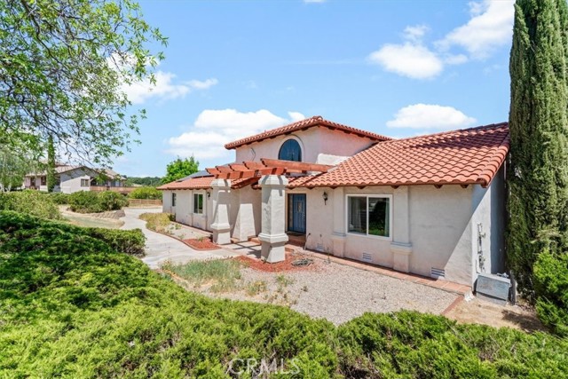 2322 Almond Springs Drive, Paso Robles CA: https://media.crmls.org/medias/5b11e518-962a-4076-855a-001c49ecacd4.jpg
