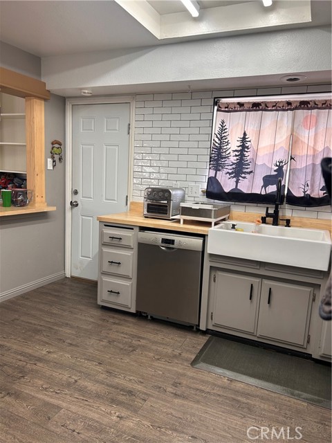 Detail Gallery Image 6 of 14 For 889 Cardona Pl, Hemet,  CA 92543 - 2 Beds | 2 Baths