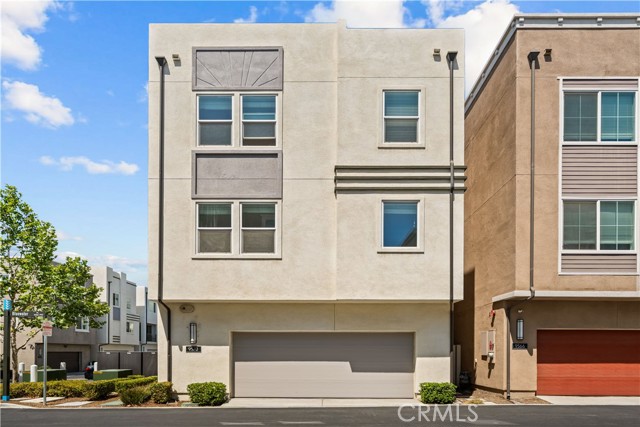 9570 Bluewater Place, Rancho Cucamonga CA: https://media.crmls.org/medias/5b1262b5-d83b-4ec4-bb73-64a807847d80.jpg