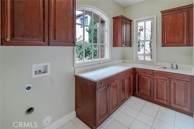 Detail Gallery Image 13 of 49 For 17 via Palladio, Newport Coast,  CA 92657 - 5 Beds | 5/1 Baths
