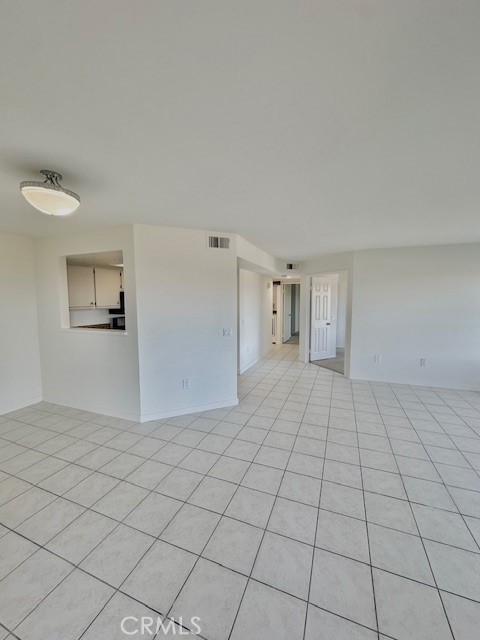 8065 E Sandstone Drive, Anaheim Hills CA: https://media.crmls.org/medias/5b127bcb-89c3-47c1-aaff-c0d4993eb998.jpg