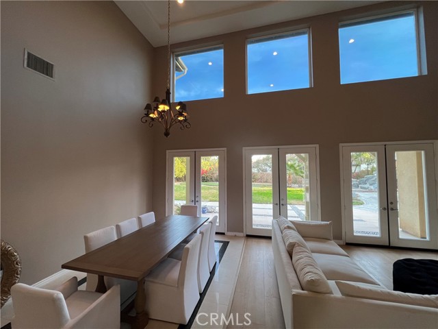 Detail Gallery Image 33 of 75 For 3795 Peregrine Cir, Corona,  CA 92881 - 5 Beds | 4/1 Baths