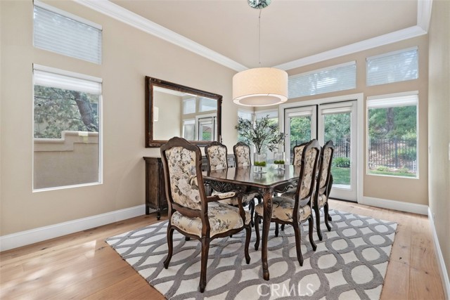 Detail Gallery Image 4 of 34 For 26121 Camino Largo, Mission Viejo,  CA 92692 - 5 Beds | 3/1 Baths