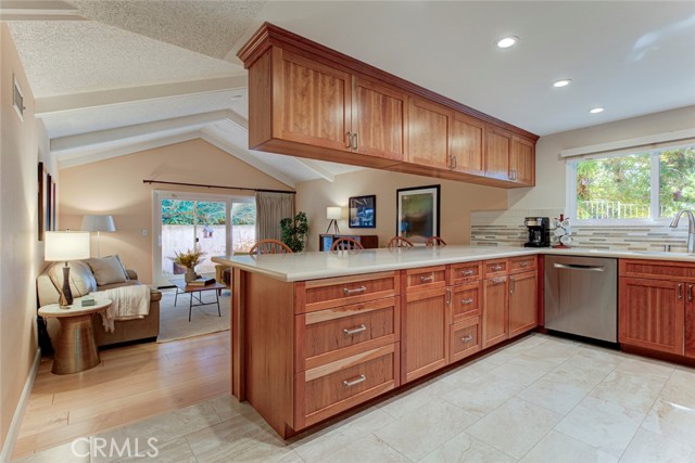 3600 Shannon Way photo 16
