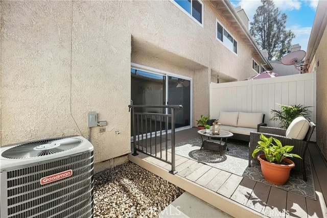 Detail Gallery Image 50 of 65 For 8347 Grenoble St #9,  Sunland,  CA 91040 - 2 Beds | 2/1 Baths