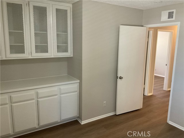 171 S Lincoln Street, Orange CA: https://media.crmls.org/medias/5b145a04-e24f-4a62-8f2b-f8356e623323.jpg