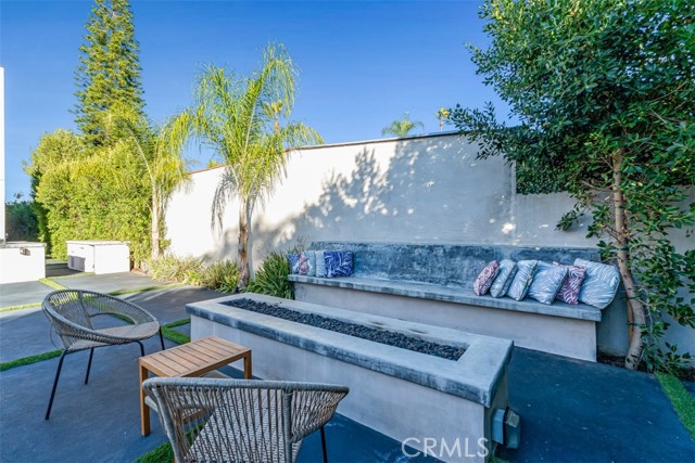 Detail Gallery Image 45 of 50 For 13016 Chandler, Sherman Oaks,  CA 91401 - 6 Beds | 6/1 Baths