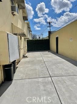 https://media.crmls.org/medias/5b15d18a-10a3-4dcd-8bfe-c32bb2be20b0.jpg?preset=X-Large