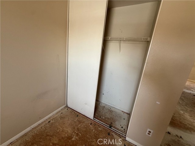 Detail Gallery Image 32 of 50 For 14577 Crossing, Victorville,  CA 92394 - 3 Beds | 2/1 Baths