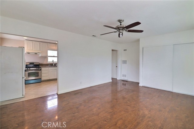 2130 Brawley Street, Los Angeles CA: https://media.crmls.org/medias/5b16df2f-26a1-47c1-ba22-548a6a215dbb.jpg