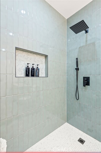 Detail Gallery Image 20 of 37 For 5414 Hillcrest, Los Angeles,  CA 90043 - 3 Beds | 2 Baths