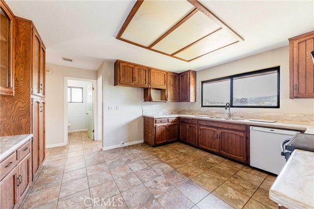 Detail Gallery Image 12 of 42 For 47730 Powell Cir, Temecula,  CA 92590 - 3 Beds | 2/1 Baths