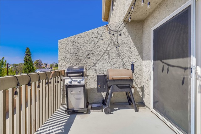 Detail Gallery Image 34 of 73 For 609 Meyer Ln #11,  Redondo Beach,  CA 90278 - 2 Beds | 1/1 Baths
