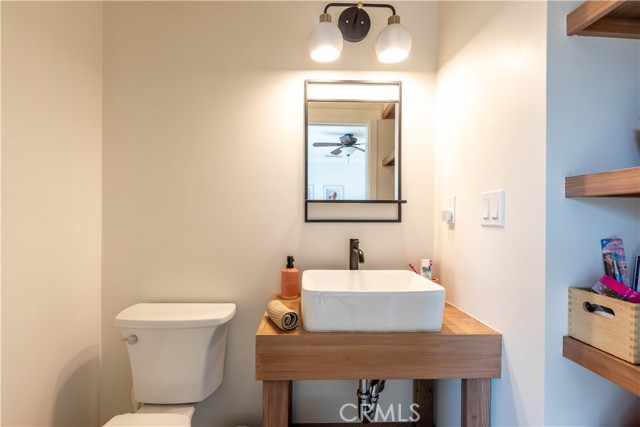 5741 Candor, Lakewood CA: https://media.crmls.org/medias/5b1828b3-3736-489c-a365-eeb3141bdbe4.jpg