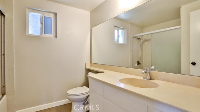 Detail Gallery Image 30 of 44 For 150 S Fairview St #9,  Santa Ana,  CA 92704 - 3 Beds | 2/1 Baths