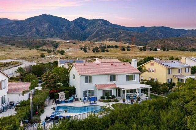 Detail Gallery Image 5 of 75 For 13939 Guidera Dr, Rancho Cucamonga,  CA 91739 - 5 Beds | 3/1 Baths