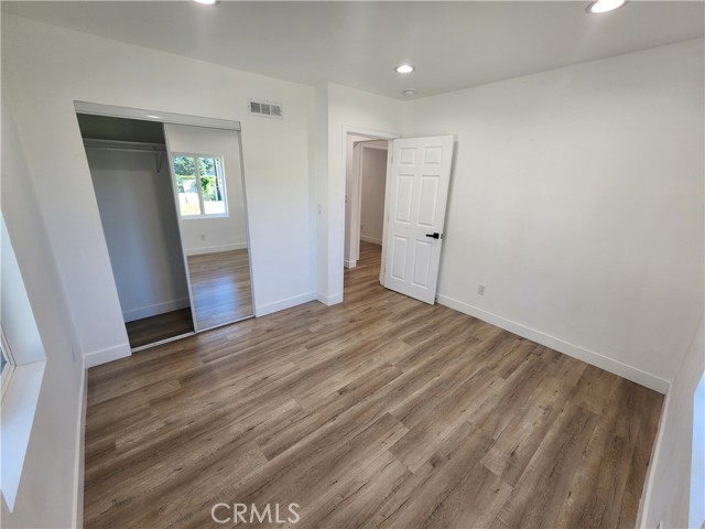 Detail Gallery Image 6 of 43 For 7665 Machrea, Tujunga,  CA 91042 - 3 Beds | 2 Baths