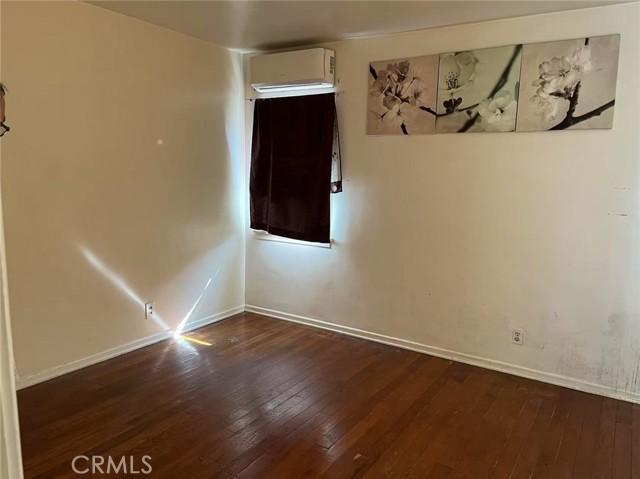 805 S Ynez Avenue, Monterey Park CA: https://media.crmls.org/medias/5b1a3467-e564-4ba5-8bbc-b8388a1c94eb.jpg