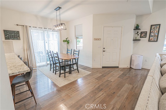 4058 Aurora Way photo 8