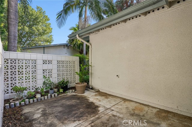 Detail Gallery Image 6 of 25 For 238 Calle Aragon #E,  Laguna Woods,  CA 92637 - 2 Beds | 1 Baths