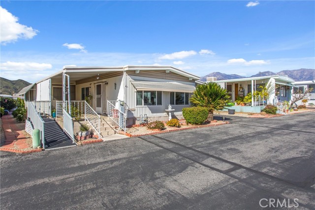 Detail Gallery Image 2 of 26 For 12220 5th St #142,  Yucaipa,  CA 92399 - 2 Beds | 1 Baths