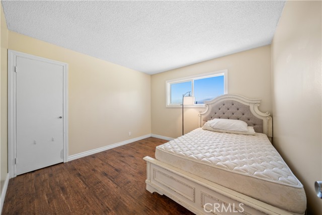 23929 Sunset Crossing Road, Diamond Bar CA: https://media.crmls.org/medias/5b1cc487-80ff-4bfd-af26-d6c926c8d8cf.jpg