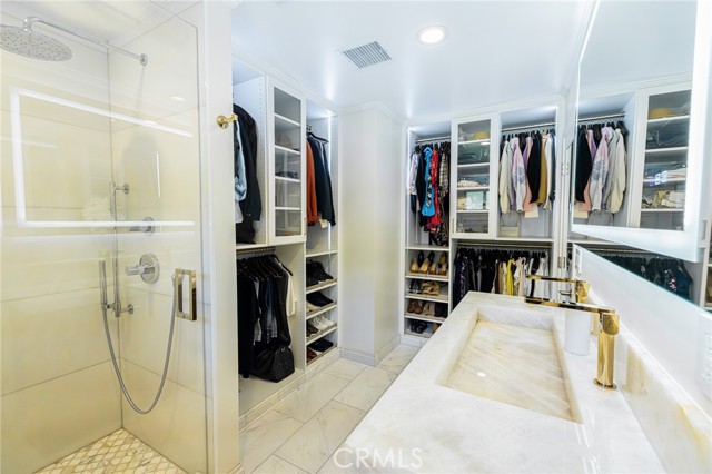 Detail Gallery Image 14 of 19 For 12700 Oakthorn, La Mirada,  CA 90638 - 3 Beds | 2 Baths