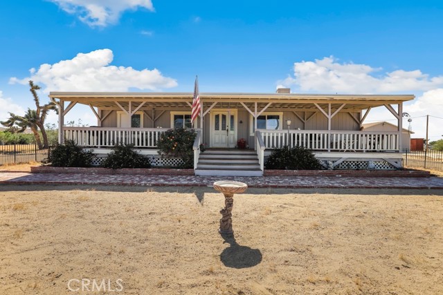 Detail Gallery Image 1 of 45 For 26280 Del Sol Rd, Apple Valley,  CA 92308 - 3 Beds | 2 Baths