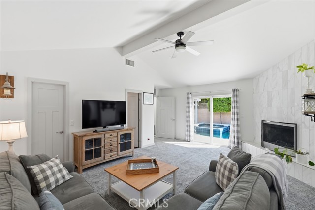 Detail Gallery Image 32 of 58 For 5640 E Parkcrest, Long Beach,  CA 90808 - 3 Beds | 3 Baths