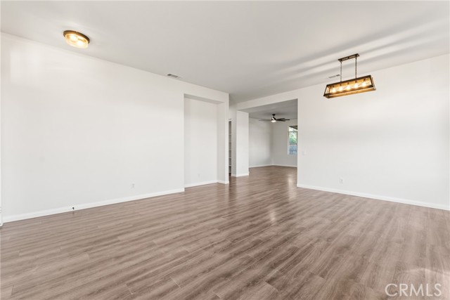 13514 Big Sky Court, Yucaipa CA: https://media.crmls.org/medias/5b1f4a54-98c1-4221-930e-66454c6f3f0a.jpg