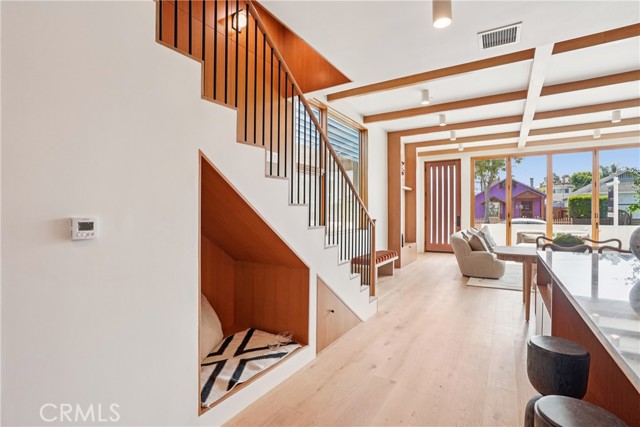 Image 32 of 66 For 647 Navy Street