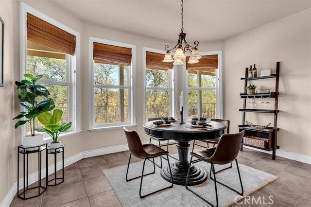 Detail Gallery Image 18 of 73 For 15125 N Kobbuntie Ct, Red Bluff,  CA 96080 - 5 Beds | 3/1 Baths