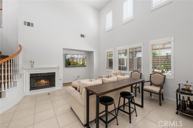 Detail Gallery Image 7 of 55 For 31829 via Del Paso, Winchester,  CA 92596 - 5 Beds | 4/1 Baths
