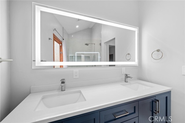 5624 Freeman Avenue, La Crescenta CA: https://media.crmls.org/medias/5b21ee45-1f20-4e7e-b807-6b85c0f67604.jpg