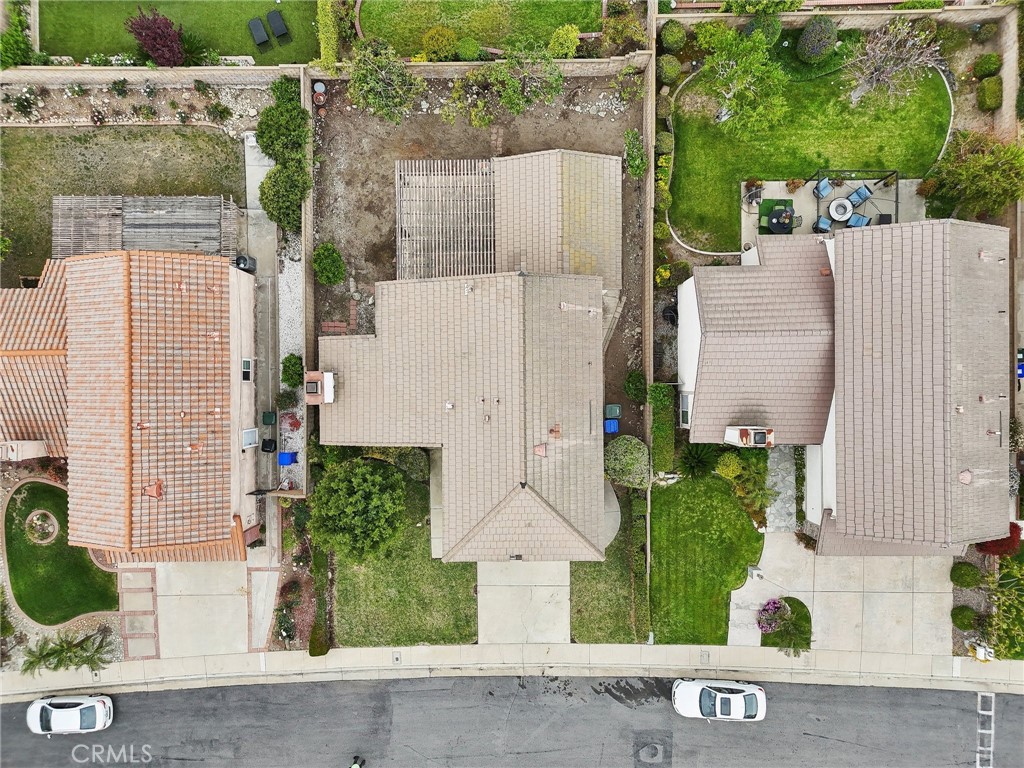 https://media.crmls.org/medias/5b21f2bf-6472-48da-bcc3-2aae6eada9e5.jpg?preset=X-Large