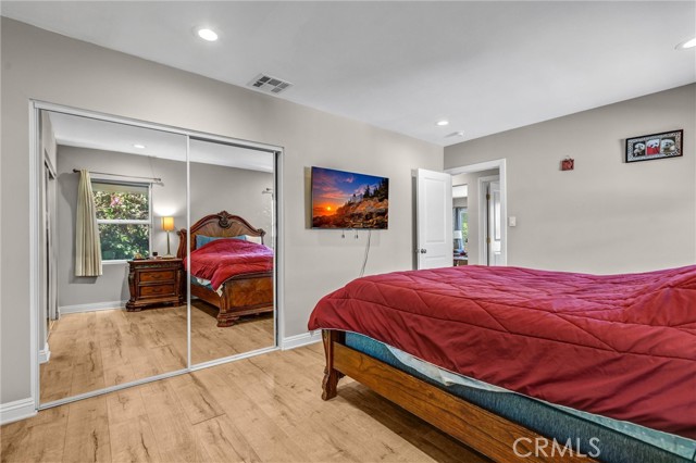 18026 Duncan Street, Encino CA: https://media.crmls.org/medias/5b224bb2-9ee9-4141-9080-f33fcfcb906c.jpg