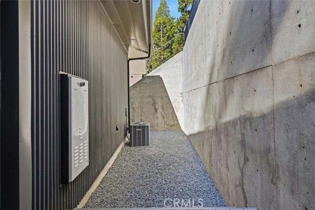 Image 55 of 62 For 7175 Yosemite Park