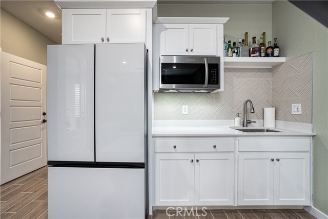 Detail Gallery Image 14 of 32 For 1093 Traverse Dr, Madera,  CA 93636 - 4 Beds | 3/1 Baths