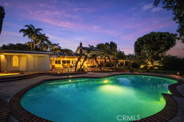 Detail Gallery Image 7 of 74 For 10041 Sycamore, Villa Park,  CA 92861 - 6 Beds | 4 Baths