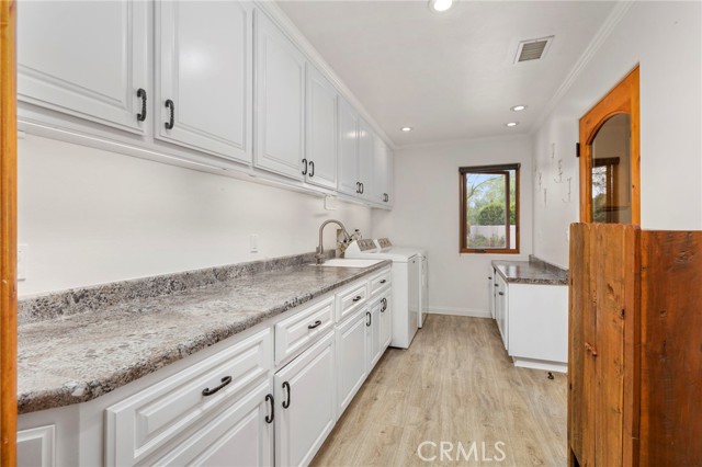 43991 John Warner Road, Temecula CA: https://media.crmls.org/medias/5b25cdf8-6220-46ac-9331-00b524eb7227.jpg