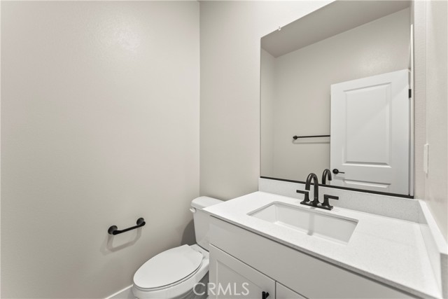 Detail Gallery Image 7 of 43 For 16701 Dara Ave, Chino,  CA 91708 - 5 Beds | 4/1 Baths