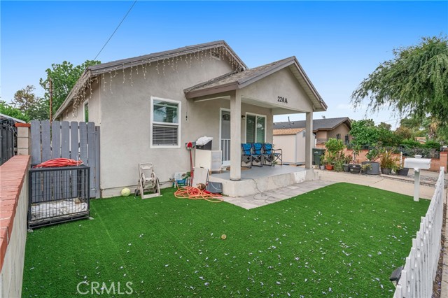 226 W Maitland Street, Ontario CA: https://media.crmls.org/medias/5b27228b-94a7-4477-a1f6-6aeebc5f33b9.jpg