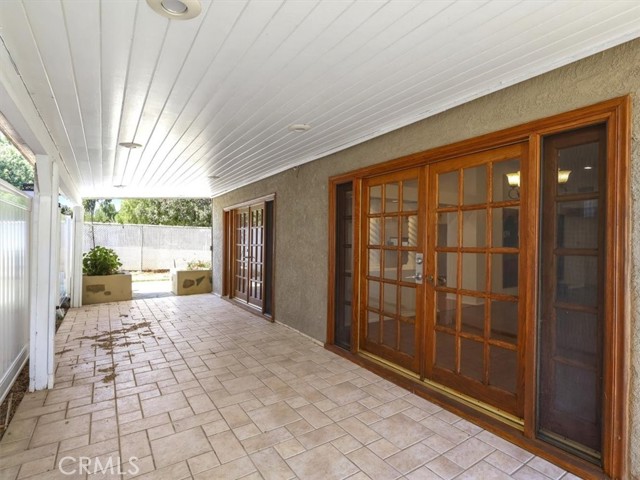 Detail Gallery Image 19 of 23 For 8501 Enfield Avenue, Northridge,  CA 90011 - 4 Beds | 2 Baths