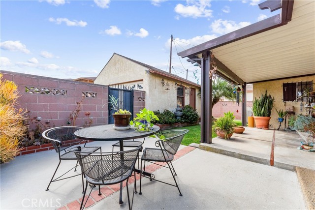 Detail Gallery Image 35 of 43 For 11004 S Van Ness Ave, Los Angeles,  CA 90047 - 2 Beds | 2 Baths